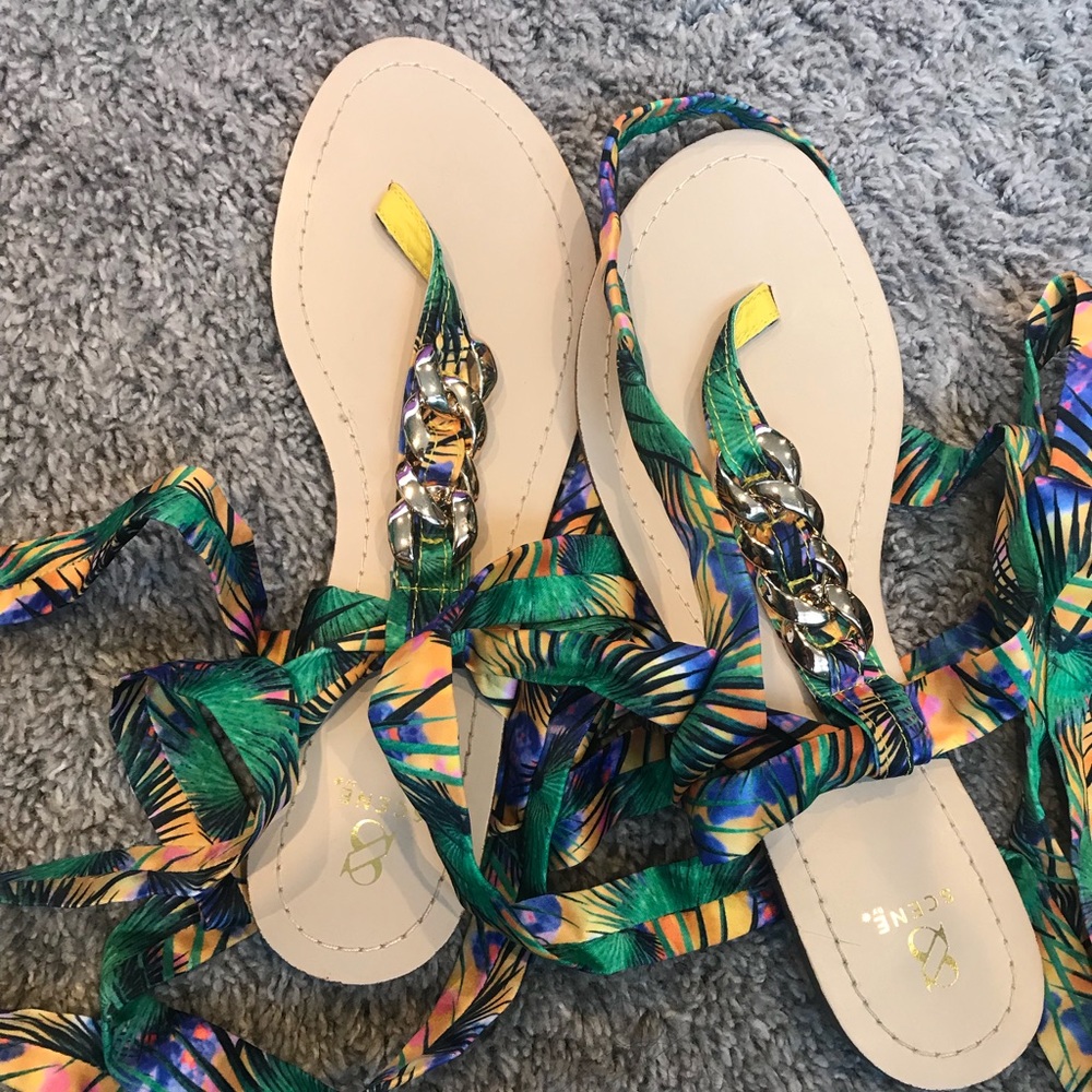 Cute lace-up sandals!!!